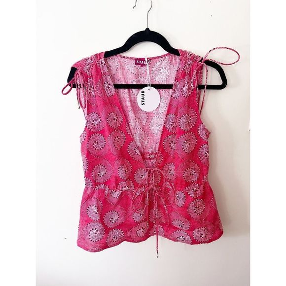 Staud
Kendra Sleeveless Linen Drawstring Top - Picture 4 of 5